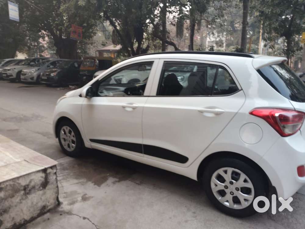 Hyundai I10 Sportz, 2017, Cng & Hybrids