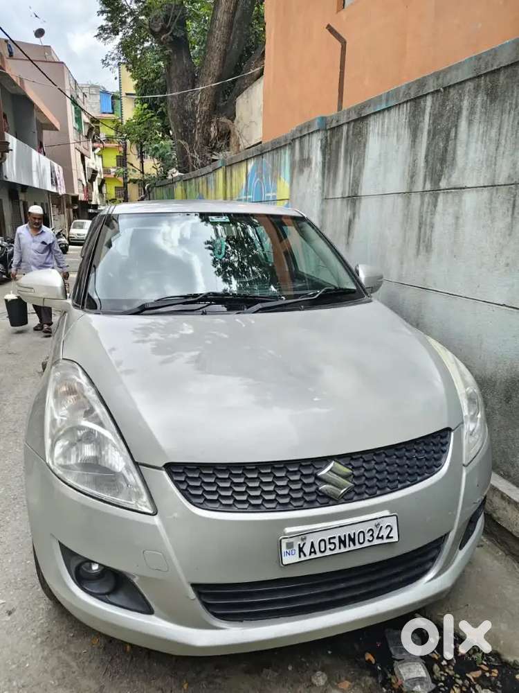 Maruti Suzuki Swift Petrol 2013