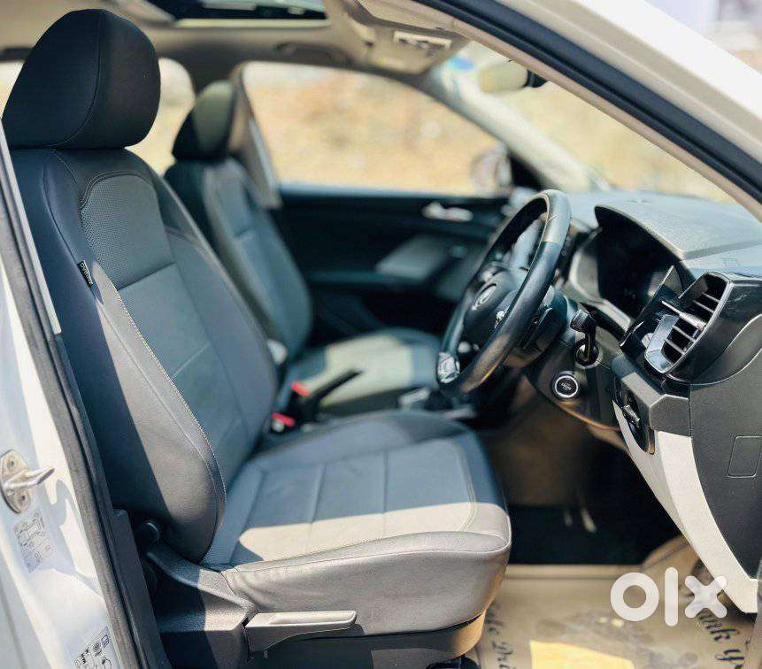 Skoda Kushaq 1.0 Tsi Style At, 2024, Petrol