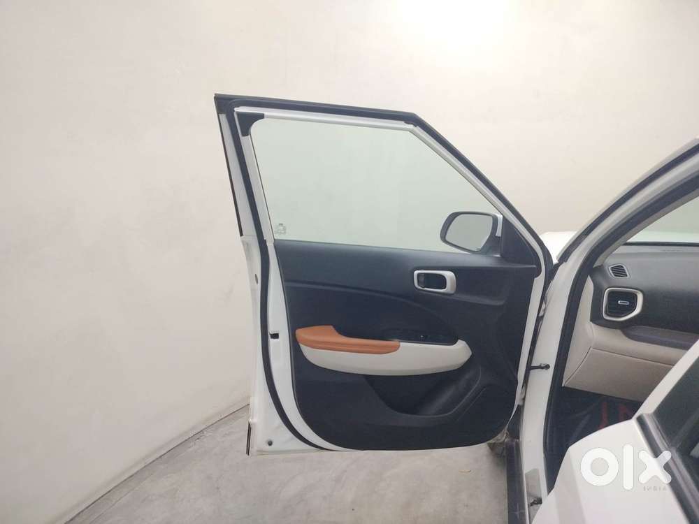 Hyundai Venue 1.0 Sx (o) Turbo Dct, 2024, Petrol