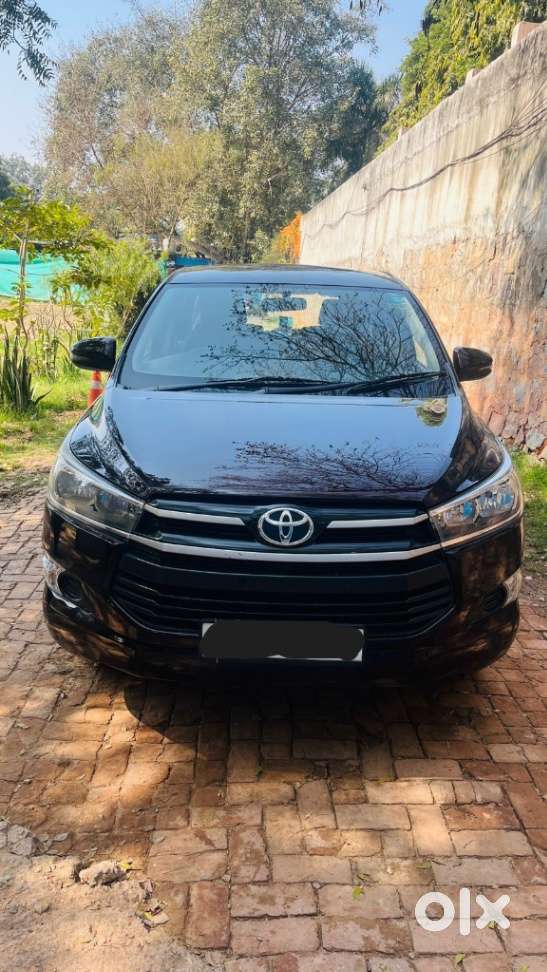 Toyota Innova Crysta 2.4 G Mt, 2018, Diesel