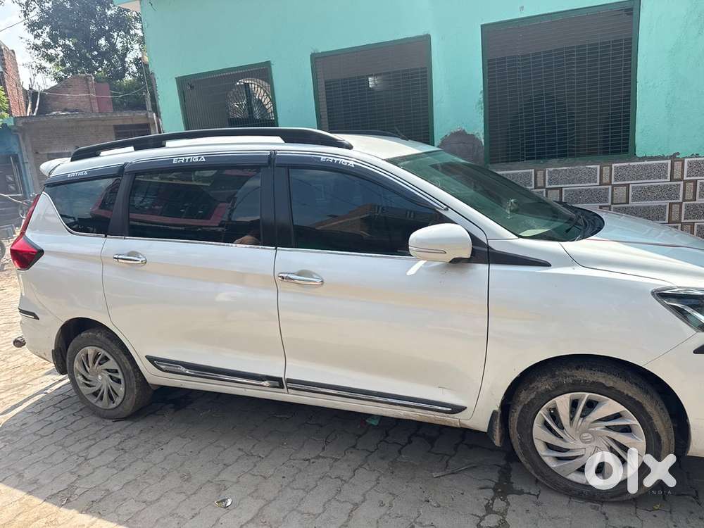 Maruti Ertiga Zxi 2023