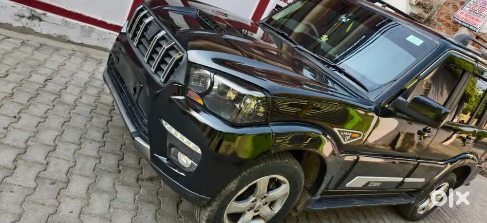 Mahindra Scorpio Classic 2022 Diesel Manual Year