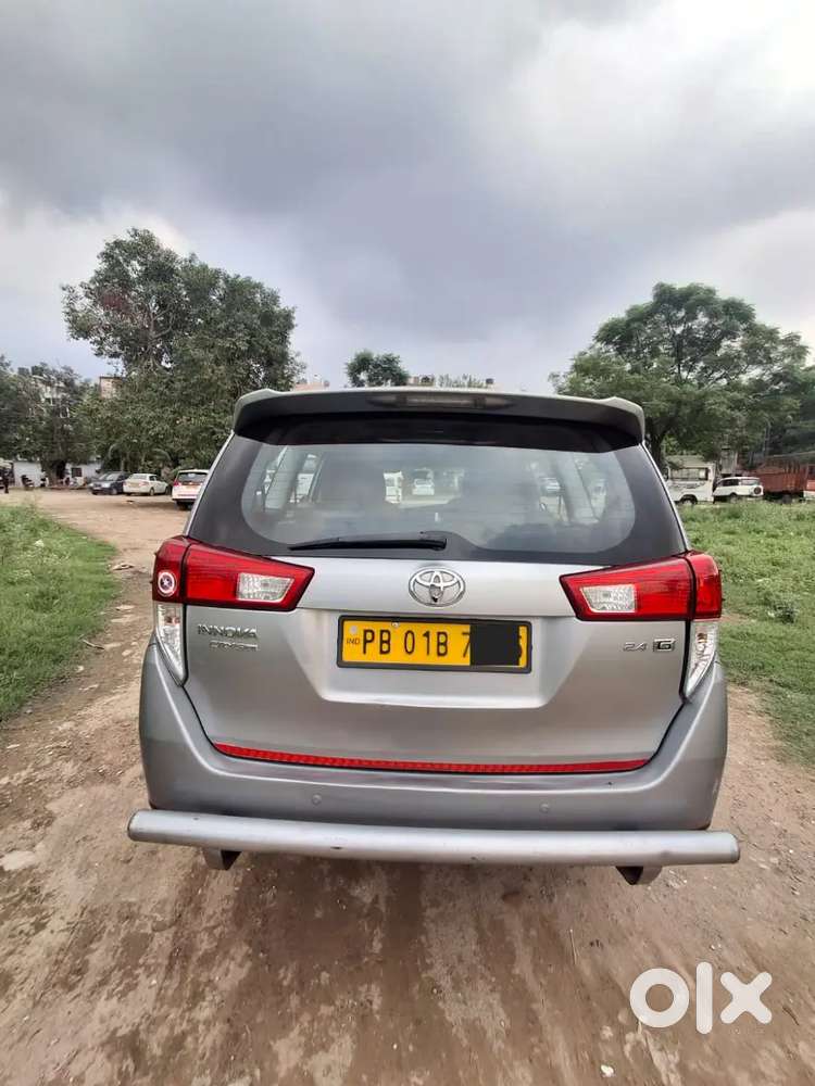 Toyota Innova Crysta Diesel 2018