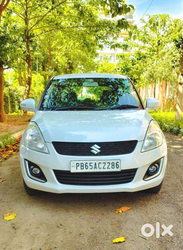 Maruti Suzuki Swift 1.2 Vxi (o), 2015, Petrol