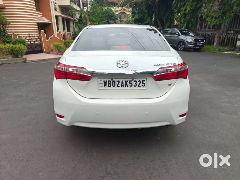 Toyota Corolla Altis 1.8 G Cvt, 2016, Petrol