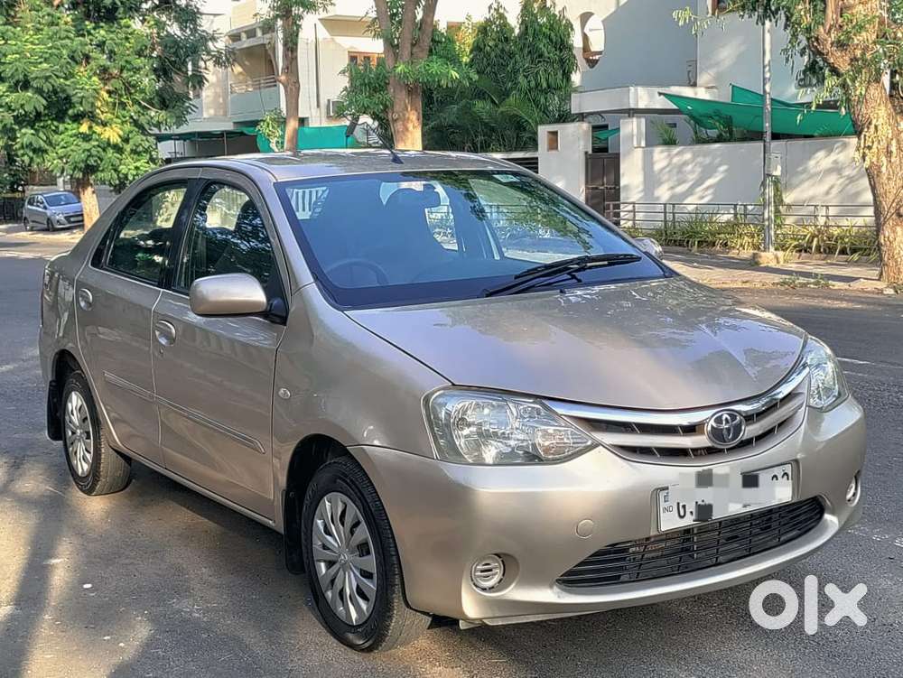 Toyota Etios 2010-2012 G, 2011, Petrol