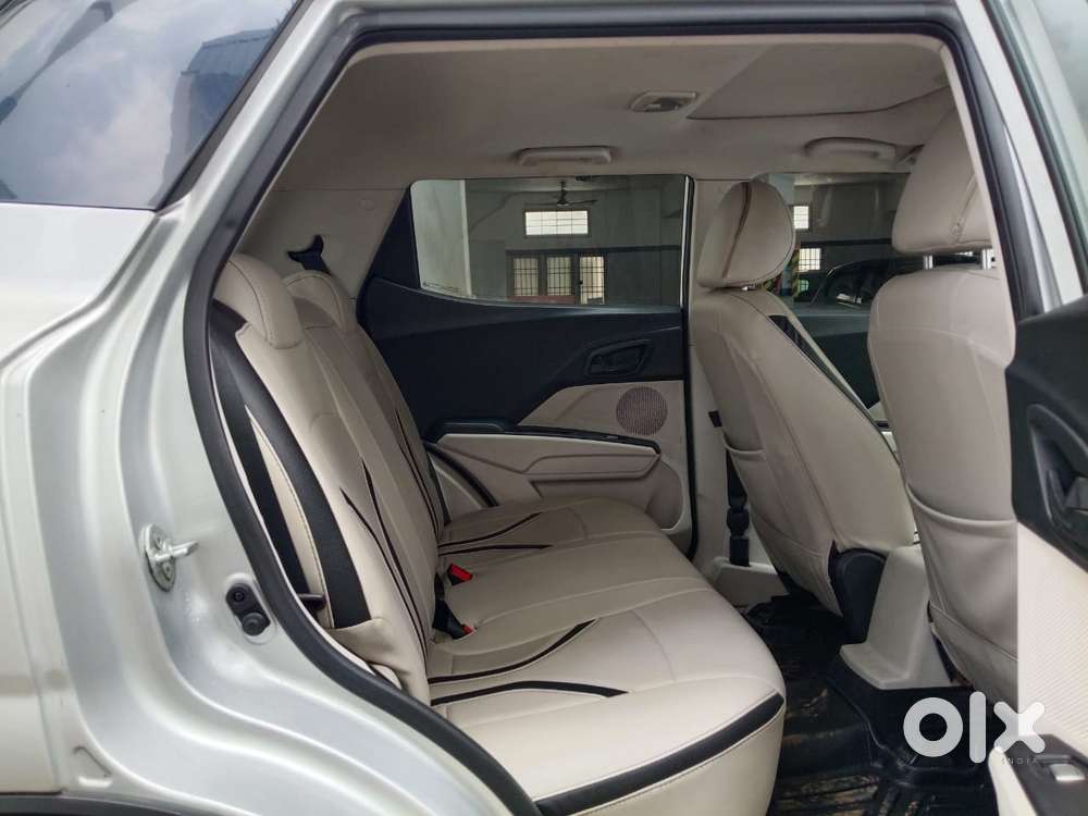 Mahindra Xuv300 W6, 2022, Petrol