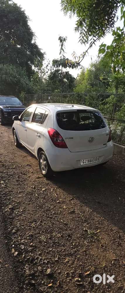 Hyundai I20 Sportz, Vip Gold Number,