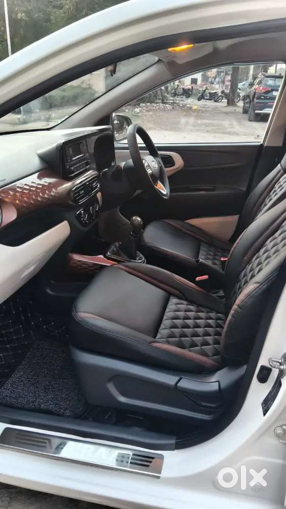 Hyundai Aura 2022 Cng & Hybrids 52400 Km Driven