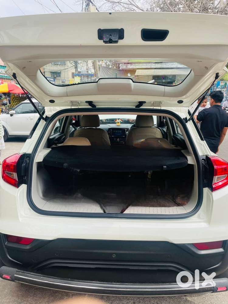 Mahindra Xuv300 W6, 2022, Petrol