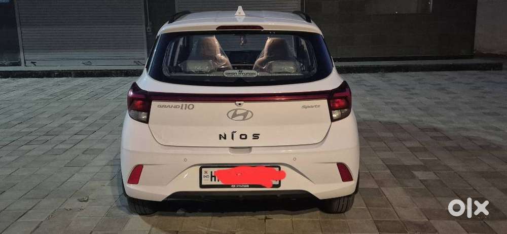 Hyundai Grand I10 Nios Amt Sportz, 2025, Petrol