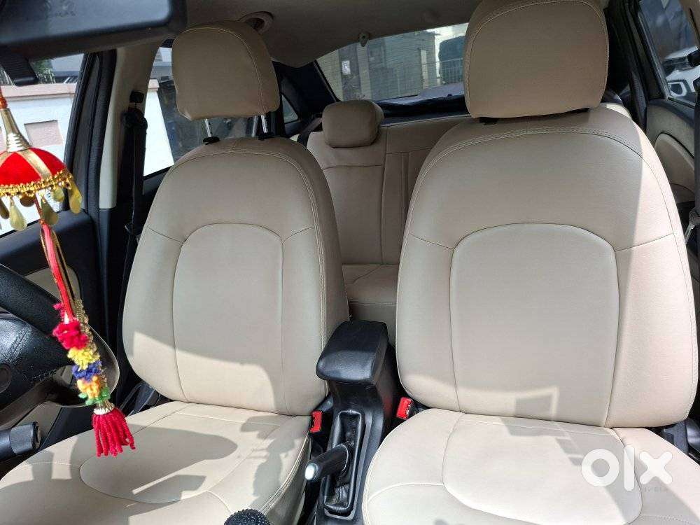 Fiat Linea Classic Plus With Alloy 1.3 Multijet, 2016, Petrol