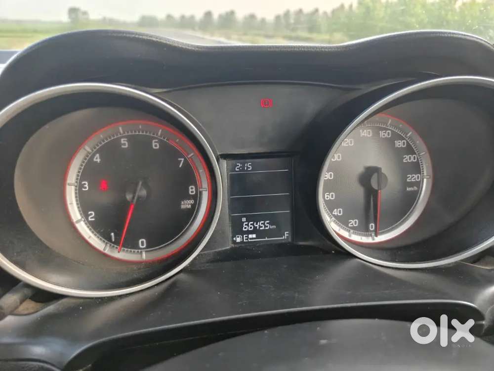Maruti Suzuki Swift Vxi 2019