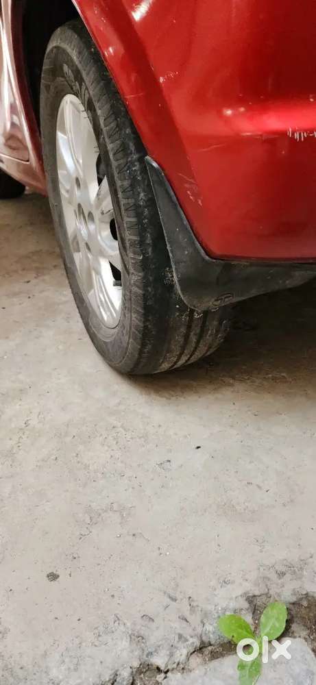 Tata Tiago, Petrol Top Model, Mannual 2017,  Milage About 20 Kmpl