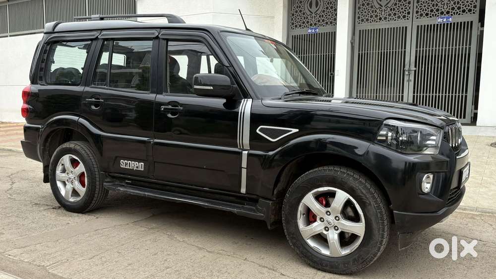 Mahindra Scorpio Classic 2.2 S 11 Mt 7 Str, 2019, Diesel