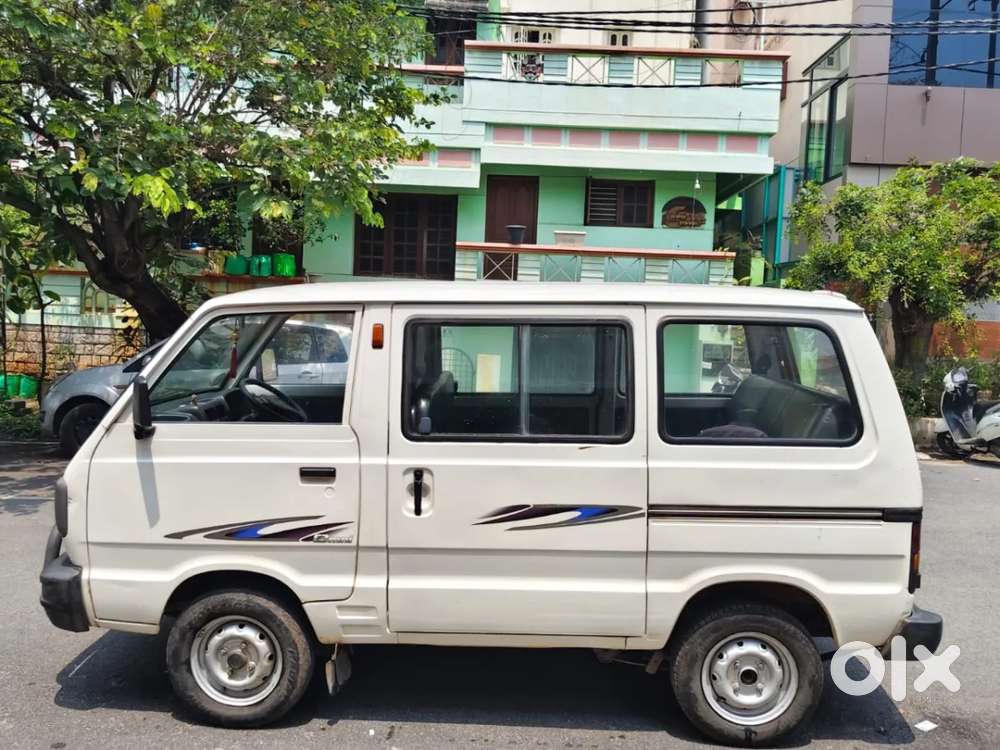 Maruti Suzuki Omni 8 Seater Bsiv, 2011, Petrol