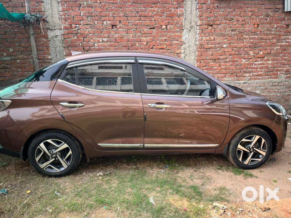 2021 Hyundai Aura Petrol Top Model