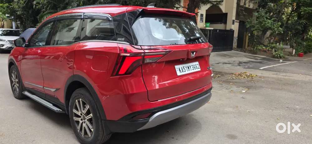 Mahindra Xuv700 2025 Year Luxury Diesel