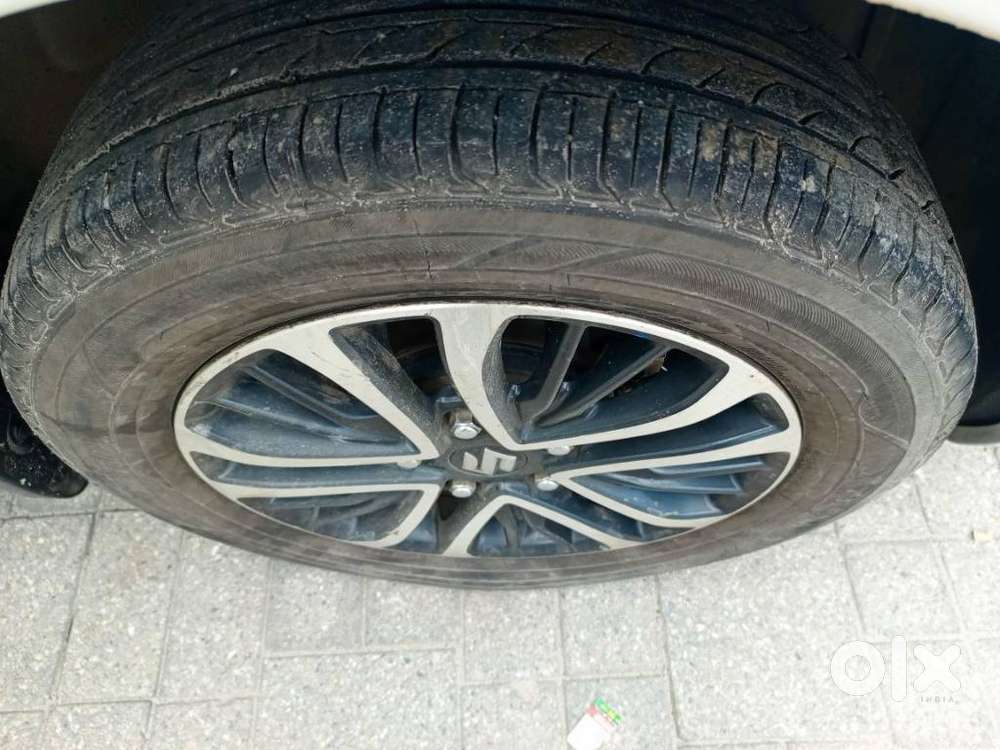 Maruti Suzuki Ertiga 1.5 Zxi, 2023, Petrol