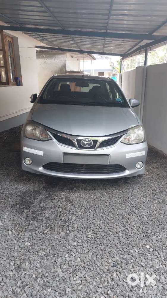 Toyota Etios V 2015 Cng & Petrol (taxi)