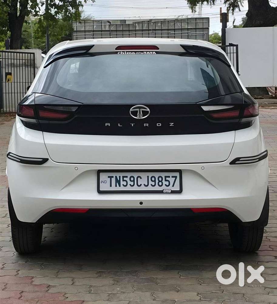 Tata Altroz 1.2 Xe, 2021, Petrol