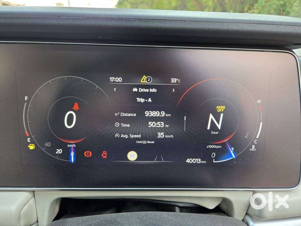 Mahindra Xuv700 2.2 Ax 7 Diesel Mt Luxury Pack Str, 2023, Diesel