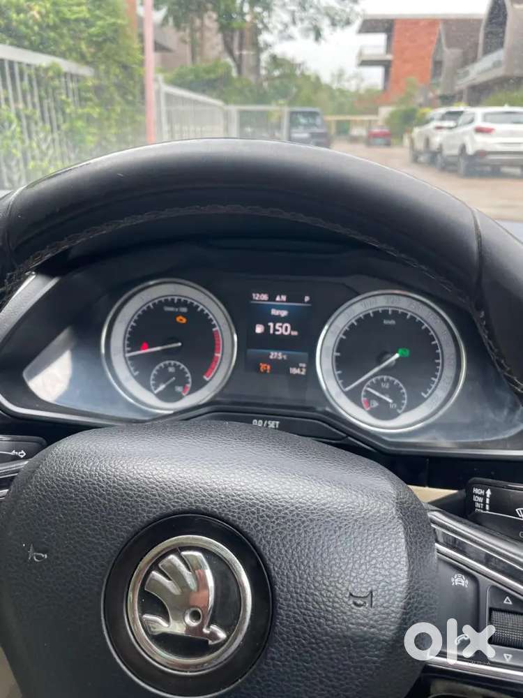 Skoda Superb 2018 Petrol Well Maintained