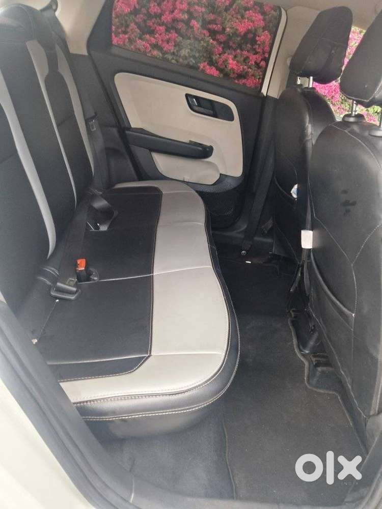 Tata Altroz 1.2 Xm Plus, 2021, Petrol