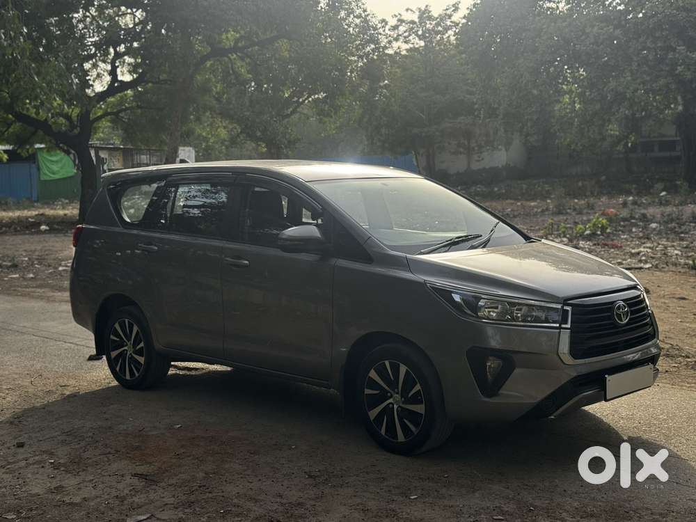 Toyota Innova Crysta [2020-ongoing] 2.4 Gx 7 Str, 2022, Diesel