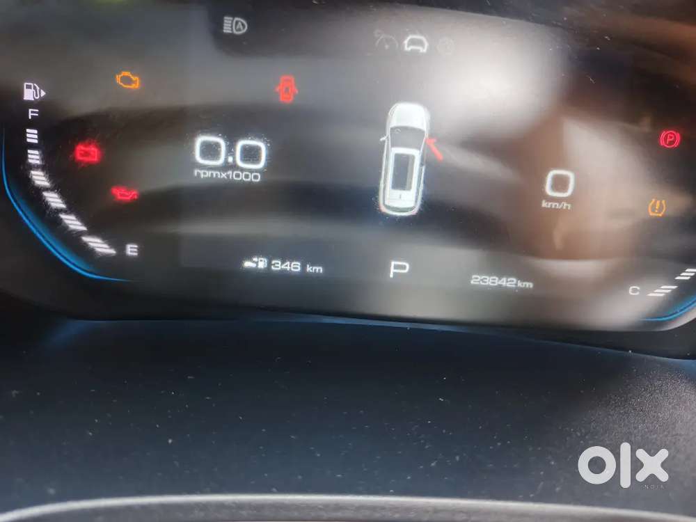 Mg Hector Plus Savvy 2023 Petrol Automatic