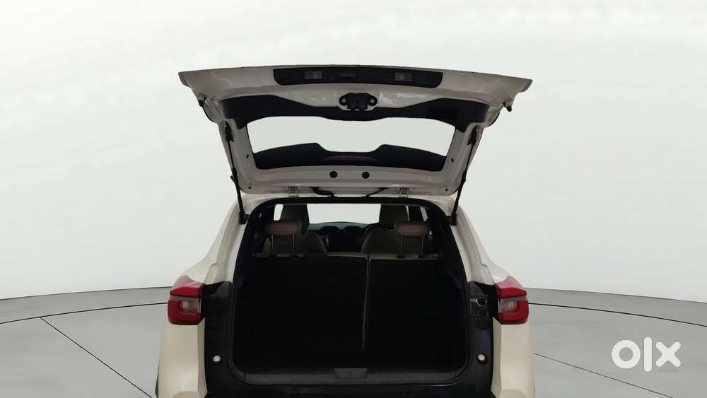 Nissan Magnite Visia Mt, 2025, Petrol