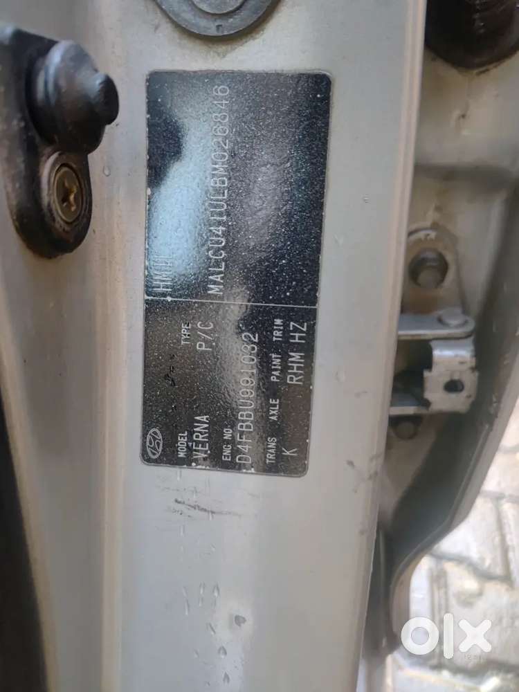 Hyundai Verna Crdi 2011