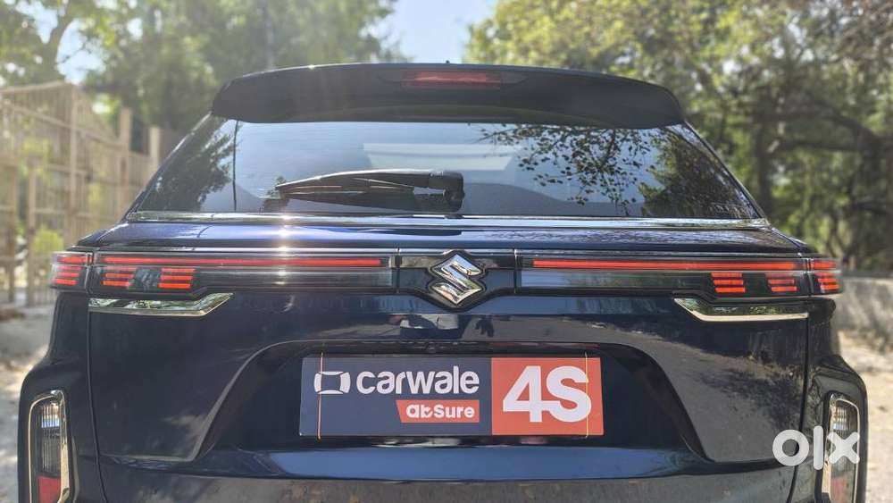 Maruti Suzuki Grand Vitara 1.5 Alpha Plus Intelligent Hybrid Ecvt, 2..