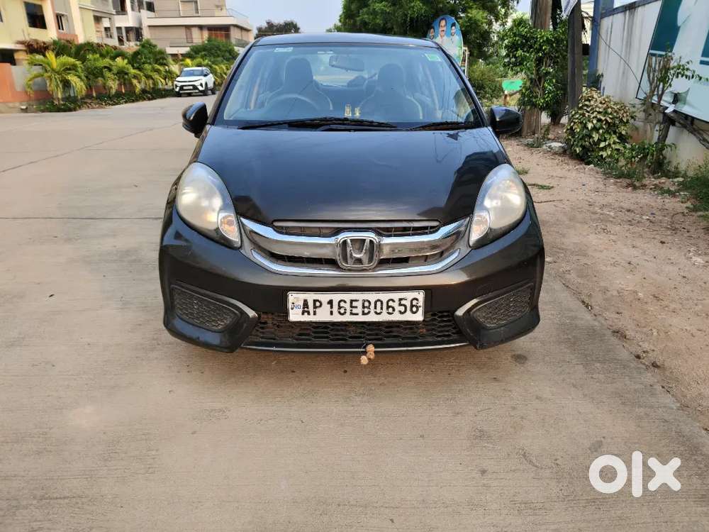 Honda Amaze 2016 Petrol 82000 Km Driven