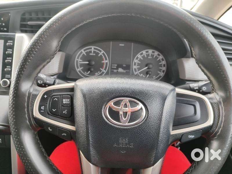 Toyota Innova Crysta 2.4 G Mt 7 Str, 2022, Diesel