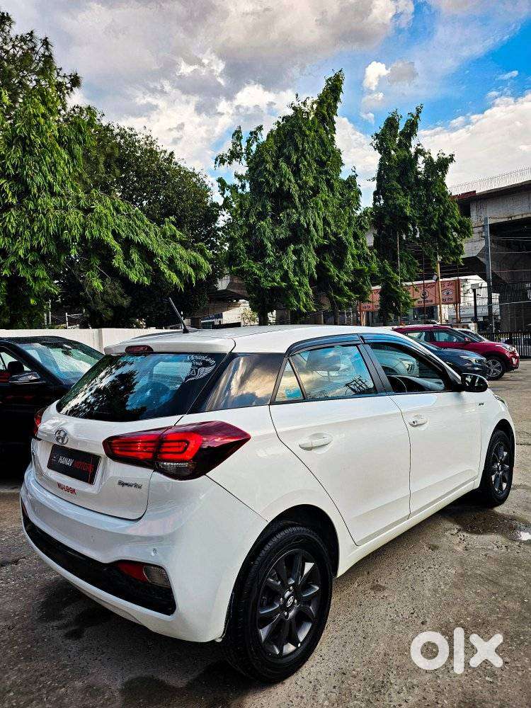 Hyundai I20 Sportz Plus Cvt, 2019, Petrol