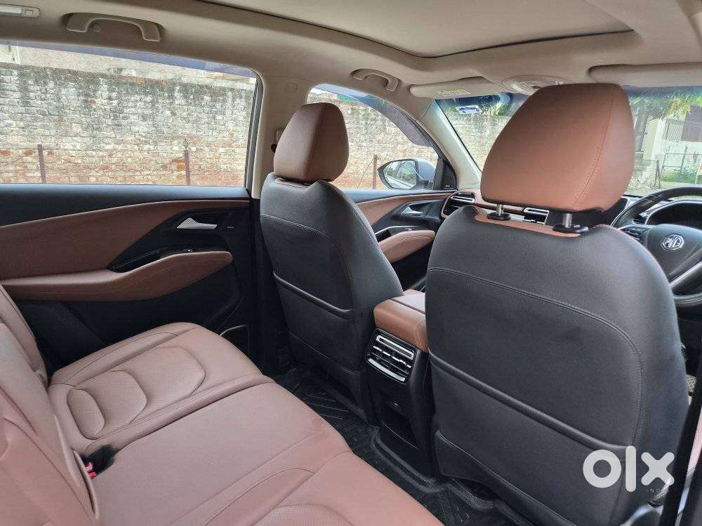 Mg Hector Plus, 2023, Petrol