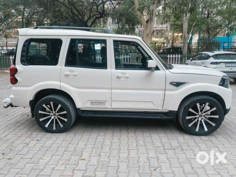 Mahindra Scorpio 2.2 S7 7 Str, 2018, Diesel