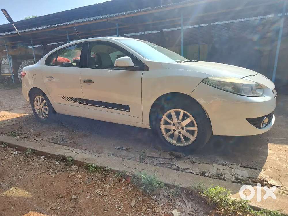 Renault Fluence 2025 Diesel 98000 Km Driven Full Option Cruze Controll