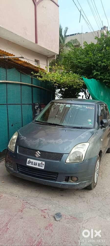 Maruti Suzuki Swift 2006 Petrol Model In Good Running Condition.