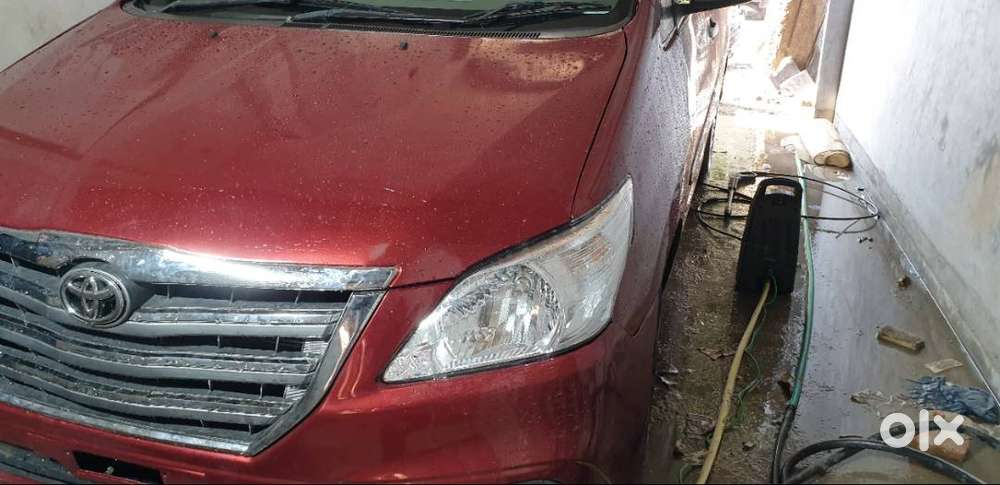 Toyota Innova 2009 Diesel Well Maintained