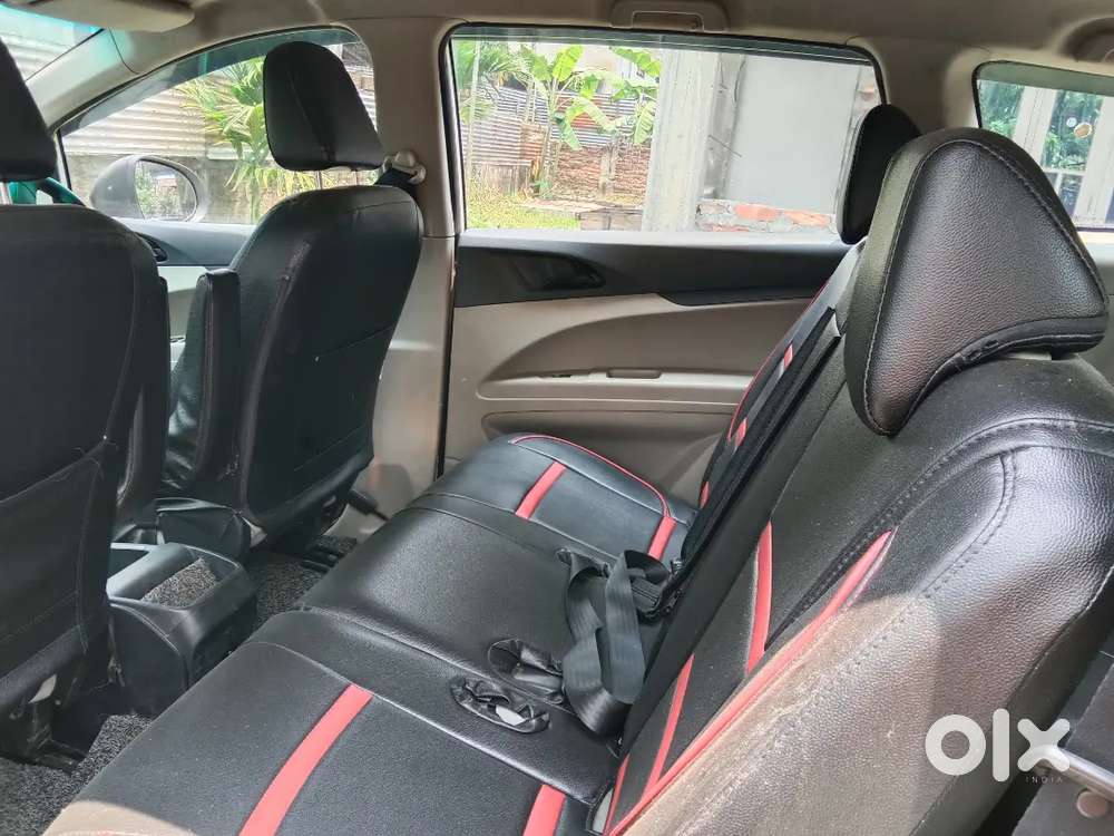Mahindra Marazzo 1.5 M2 2021