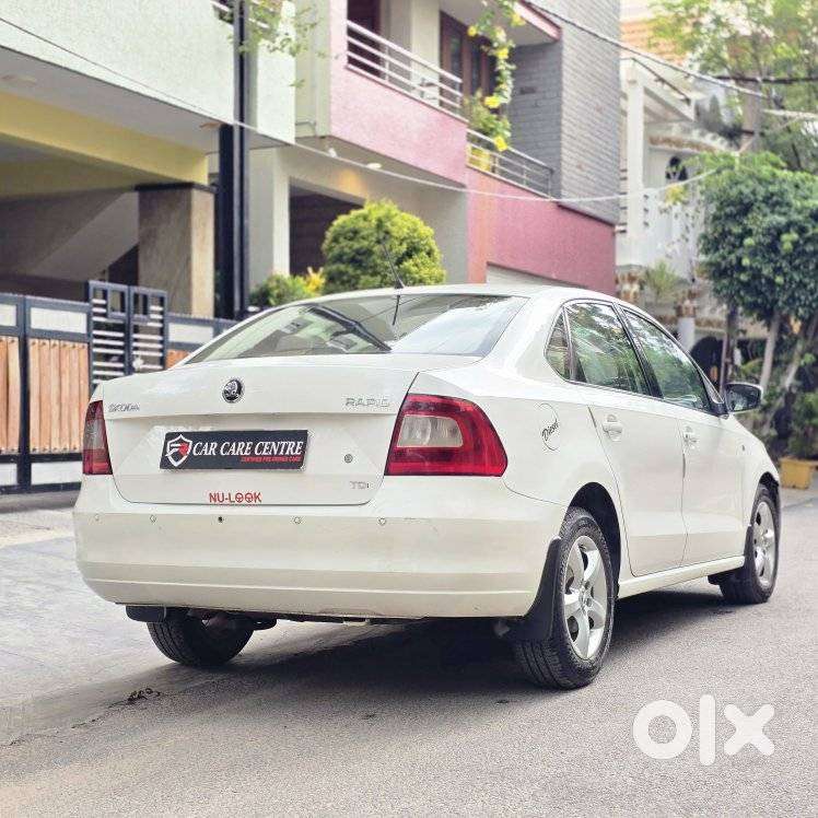 Skoda Rapid Ambition 1.6 Tdi Cr Manual Plus, 2014, Diesel