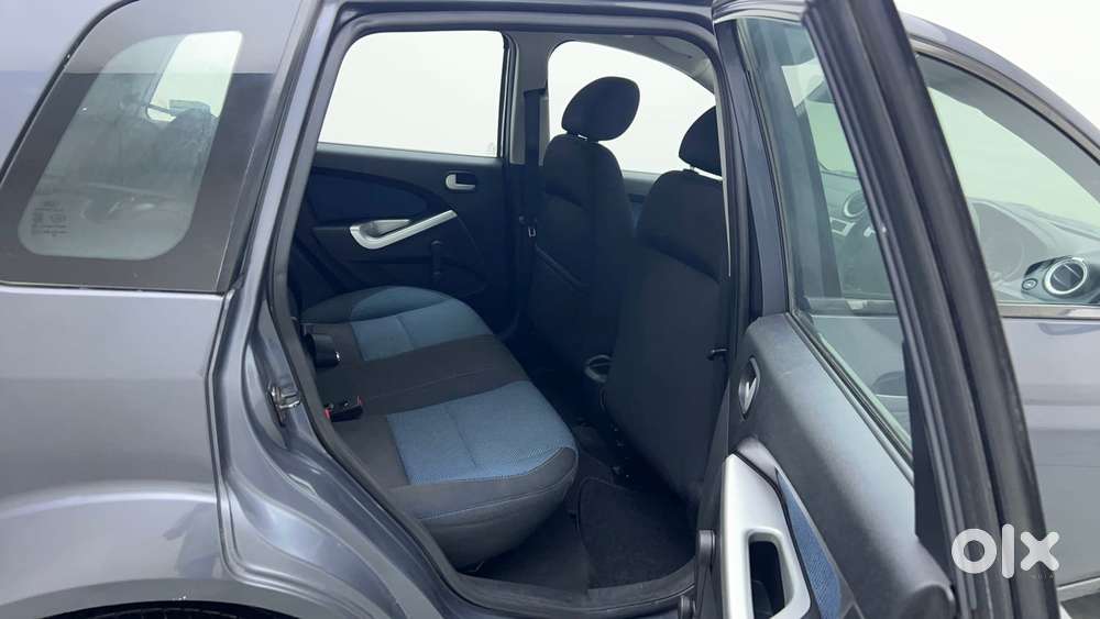 Ford Figo 1.2 Duratec Petrol Titanium, 2015, Petrol