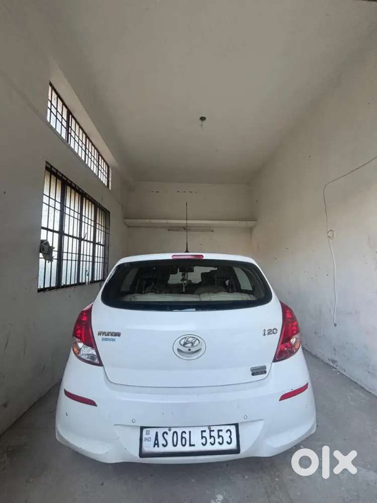 Hyundai I20 Sportz 2012