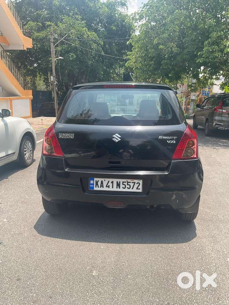 Maruti Suzuki Swift Vxi + Manual, 2010, Petrol