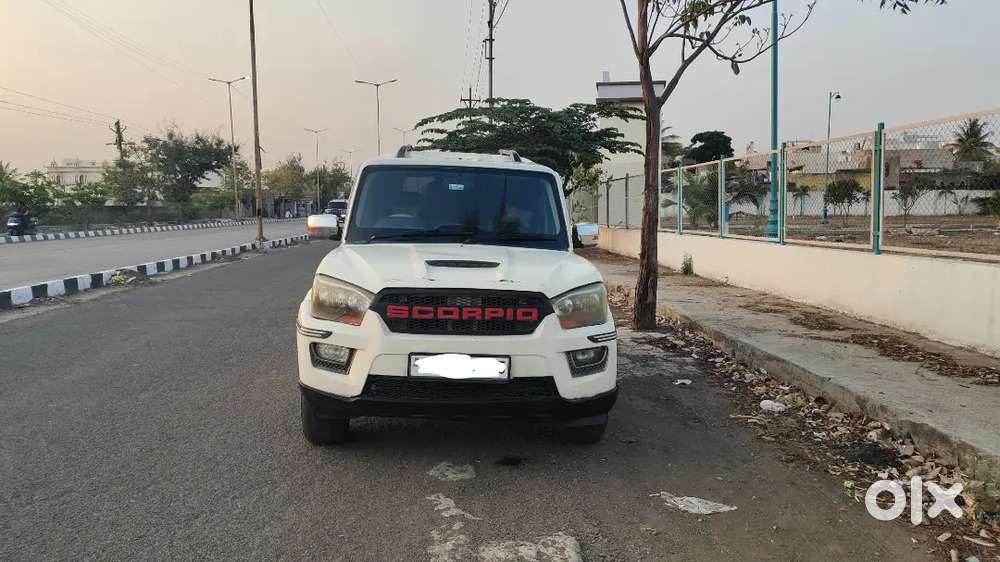 Mahindra Scorpio S2