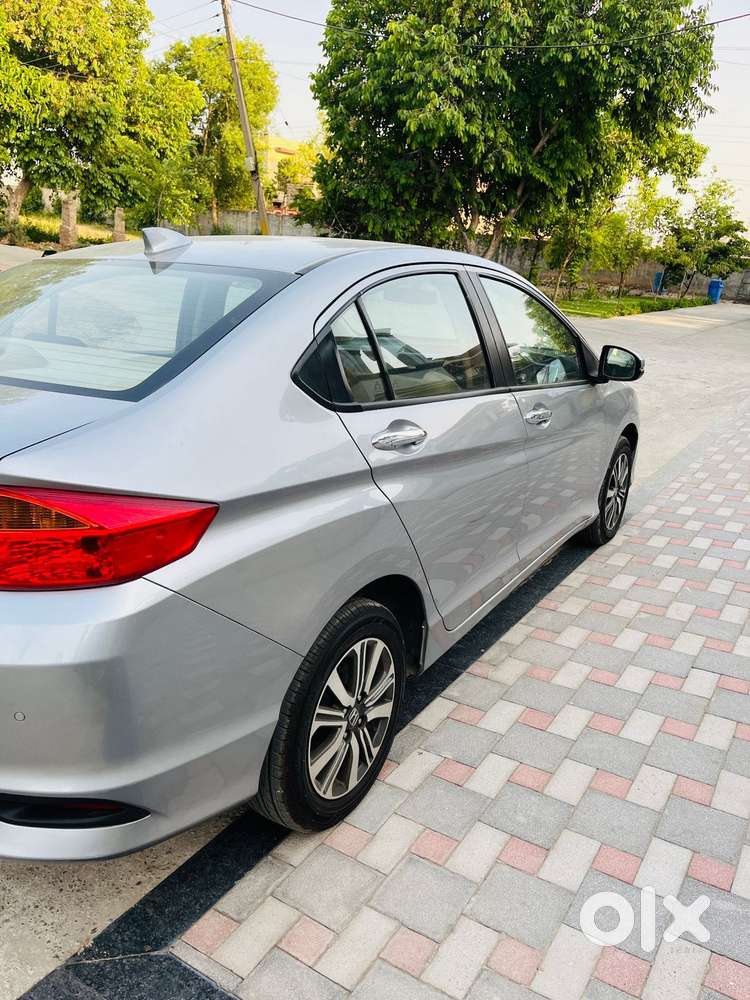 Honda City I-vtec V, 2019, Petrol