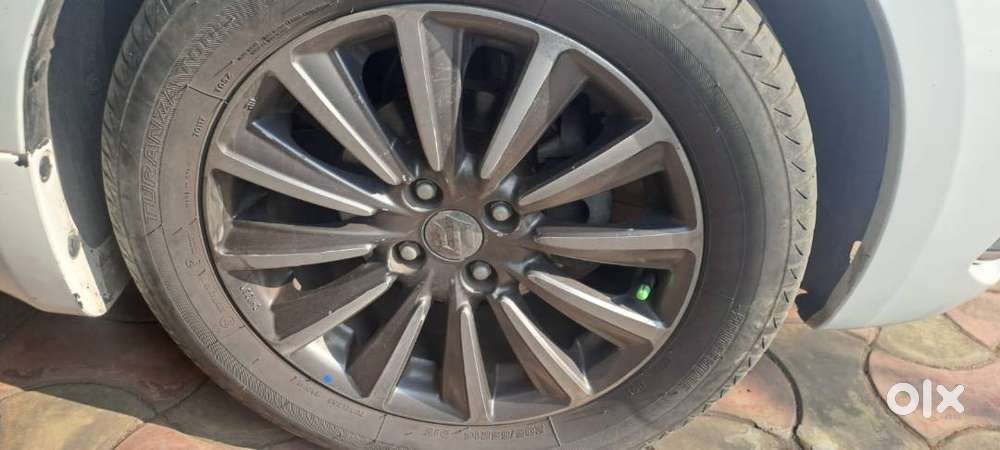 Good Conditions Disel Smart Hybrid Dr.used.